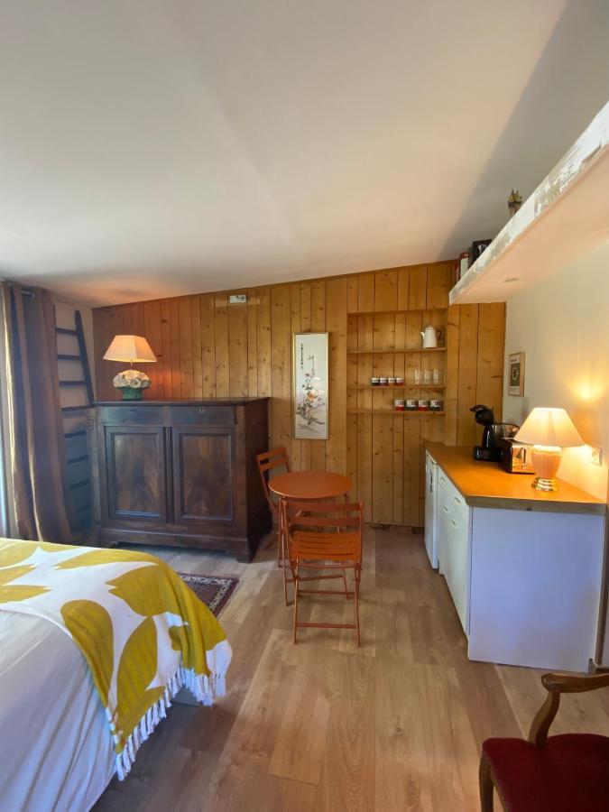 트레몰라트 Bed And B Les Truffieres B&B 외부 사진